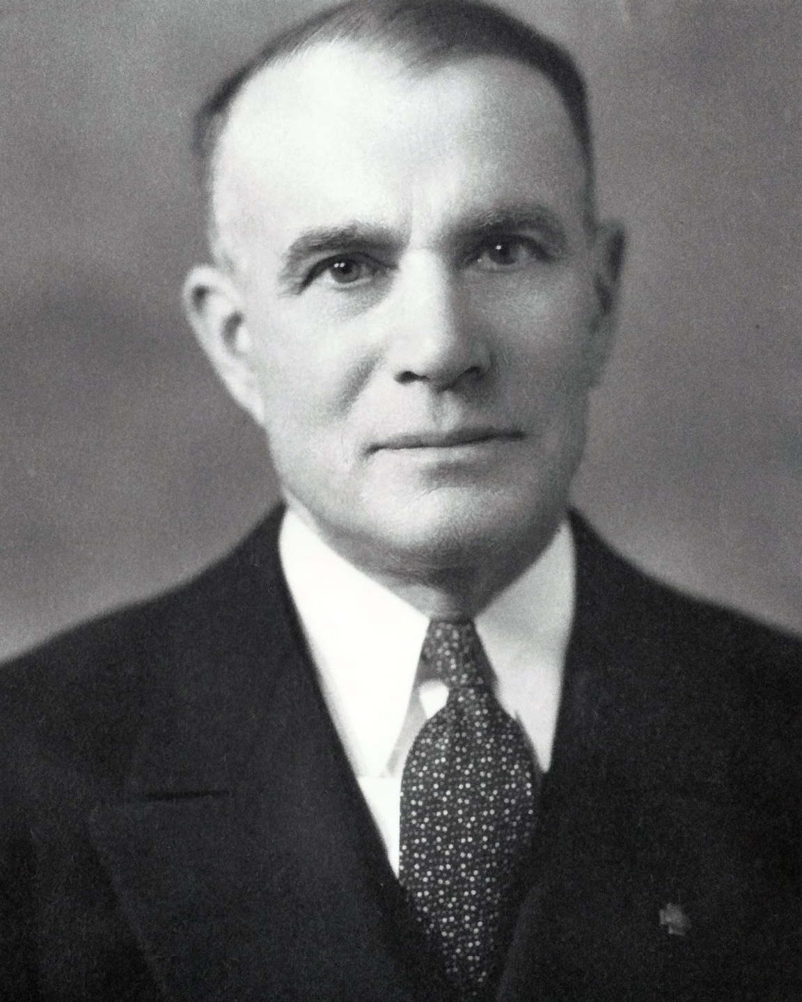 Headshot photo of J.J. Weeks